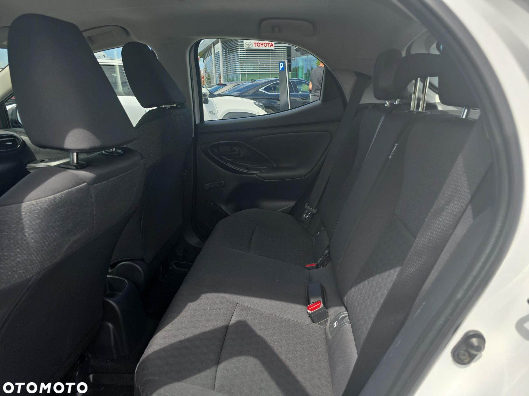 Toyota Yaris - 13