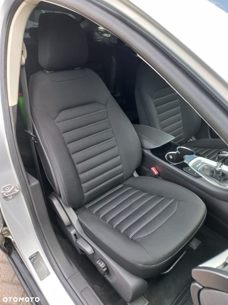 Ford Mondeo 2.0 TDCi Trend - 6