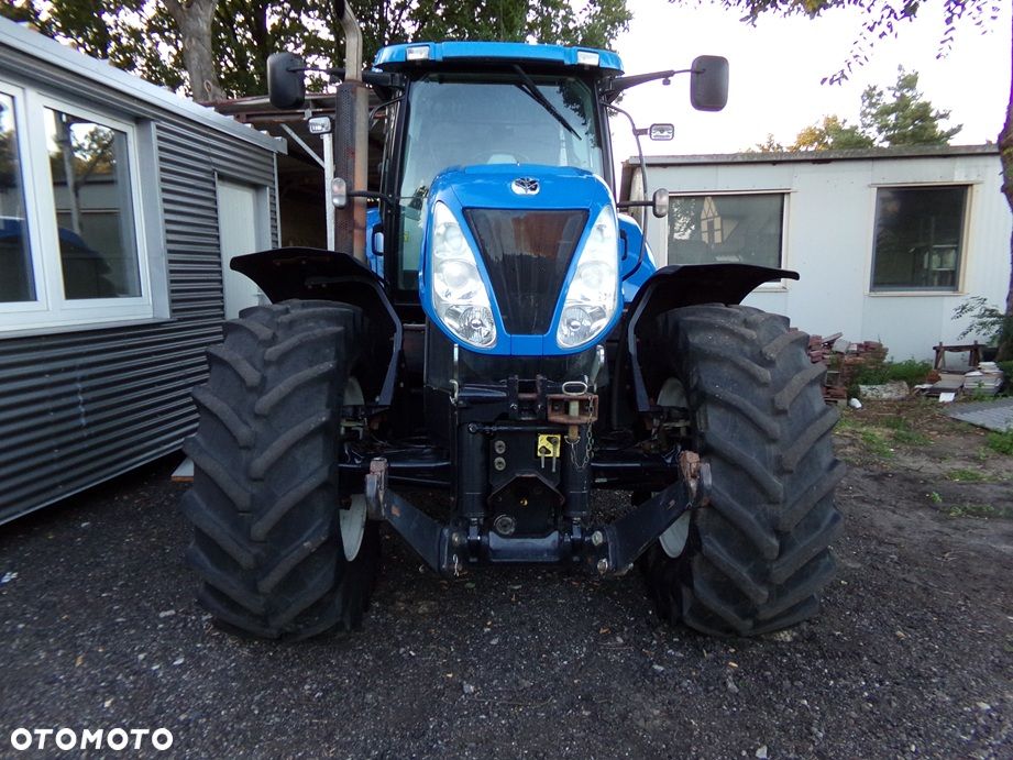 New Holland T 7040 - 1