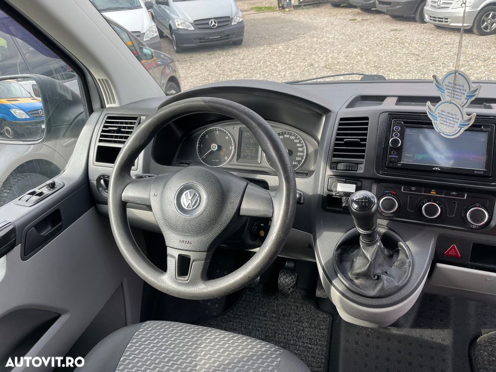Volkswagen Transporter T5 - 8