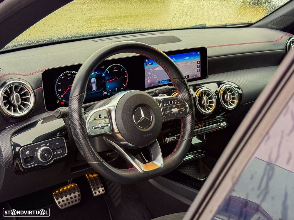 Mercedes-Benz CLA 220 d Shooting Brake AMG Line Aut. - 9