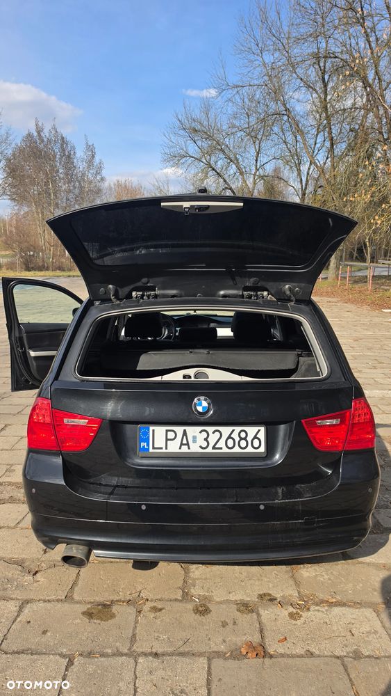 BMW Seria 3 318d - 18