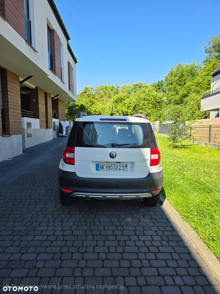 Skoda Yeti 1.2 TSI Ambition DSG - 2