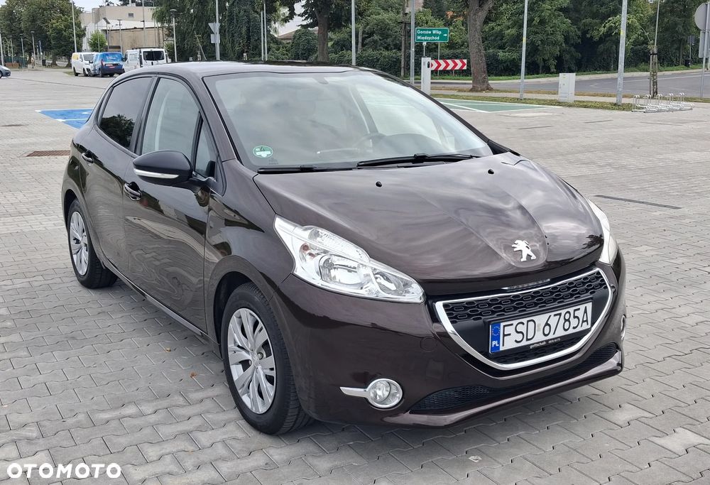 Peugeot 208 95 VTI Active - 10