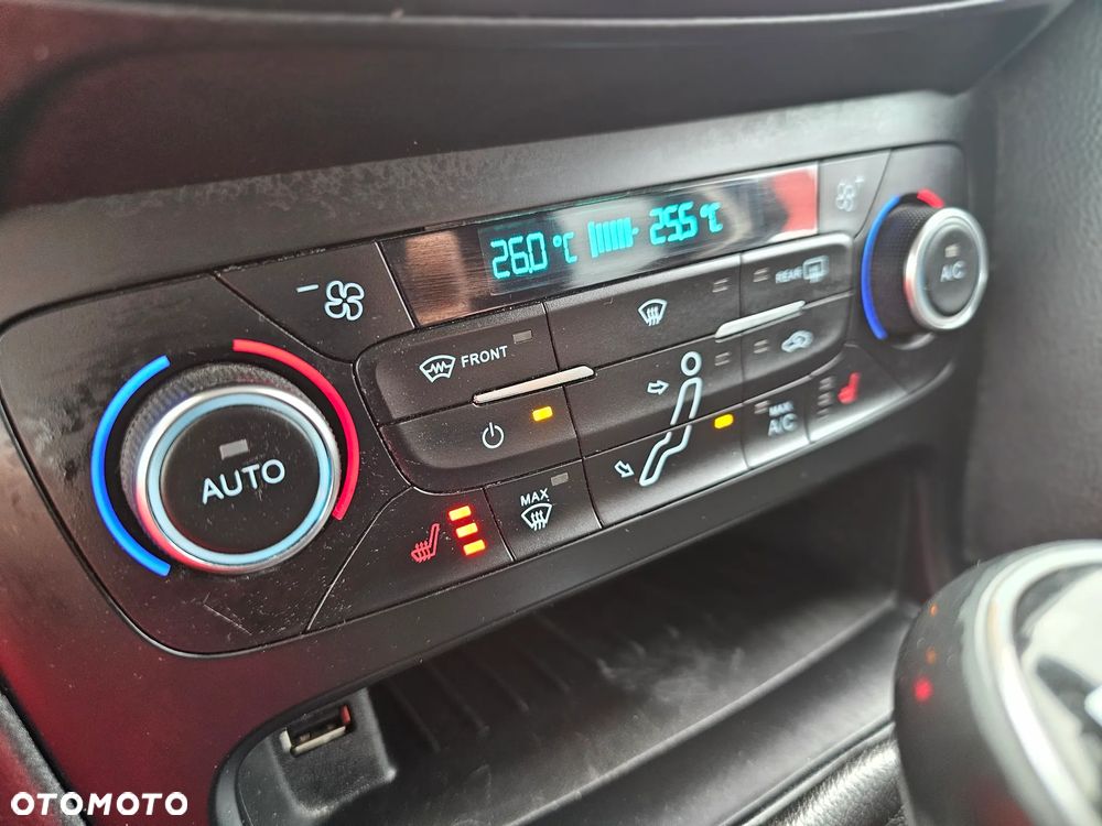 Ford Focus 1.5 TDCi DPF Start-Stopp-System Trend - 22