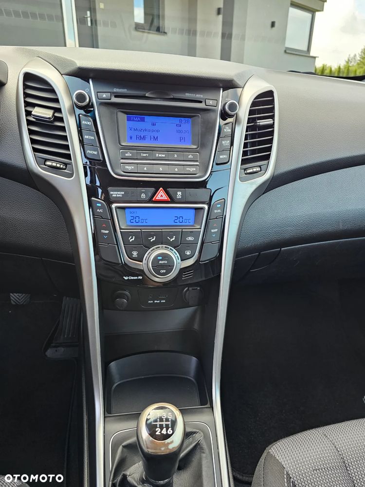 Hyundai i30 1.4 Style - 11