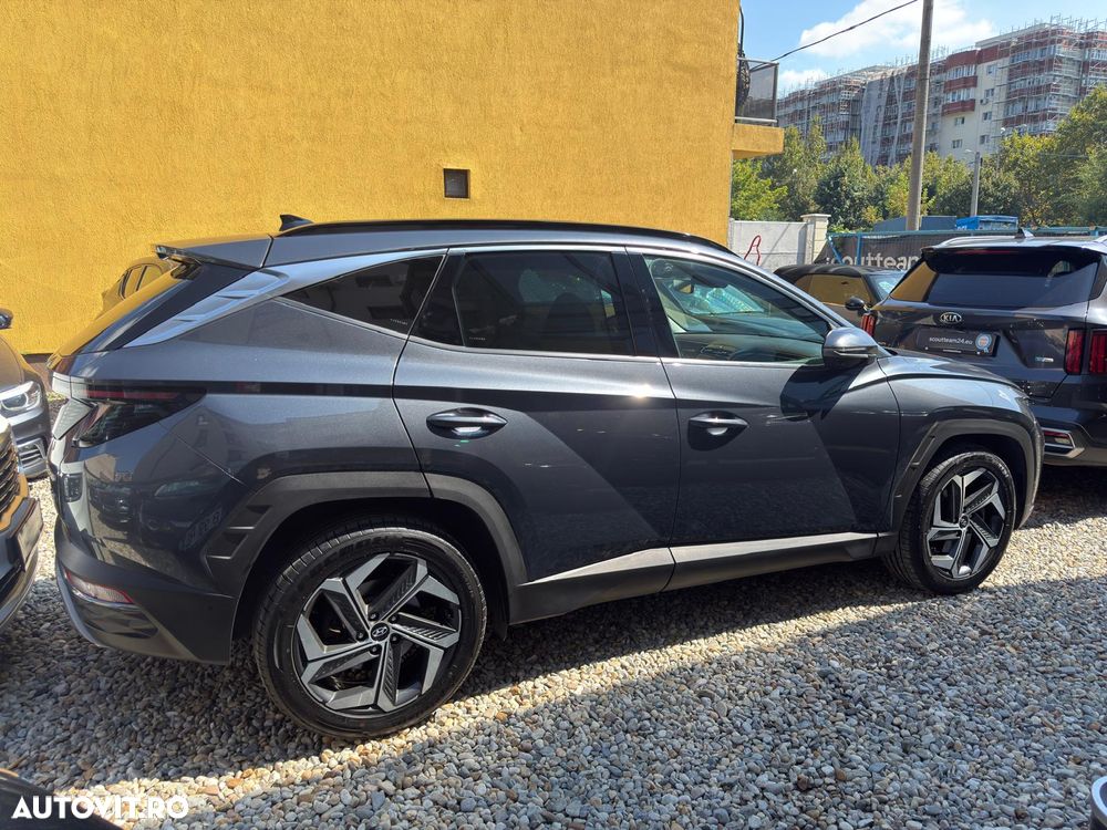 Hyundai Tucson - 8