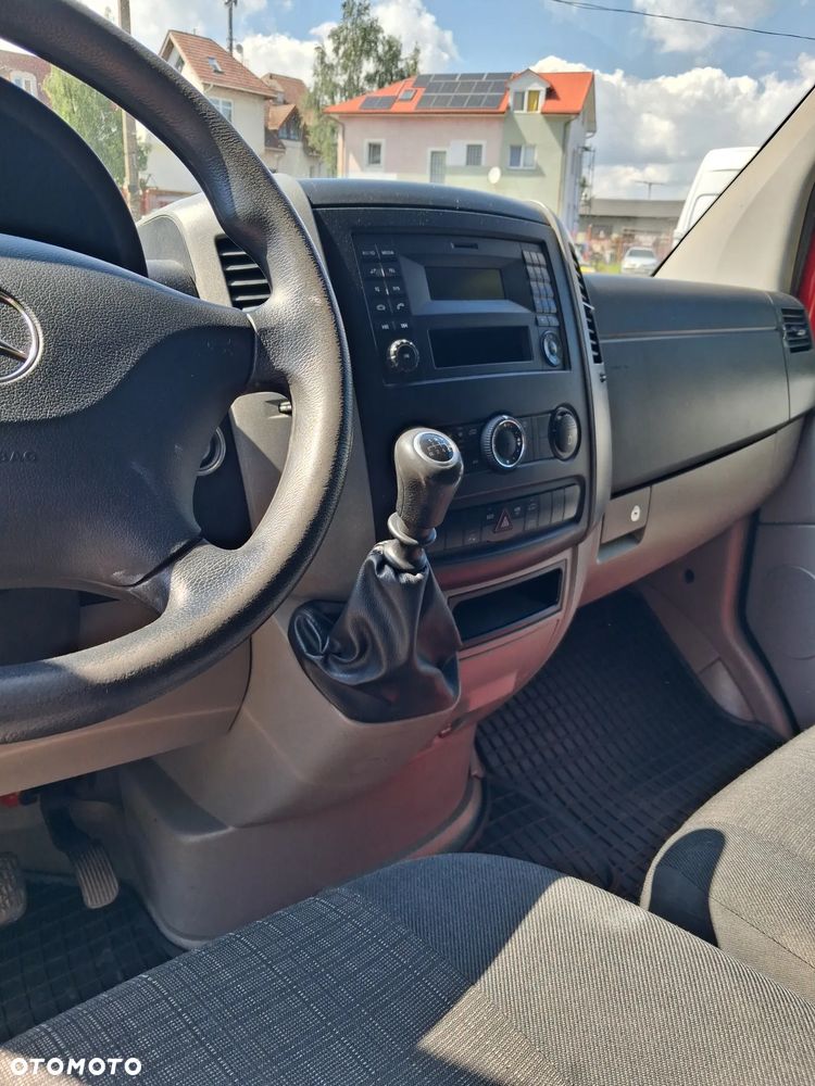 Mercedes-Benz Sprinter - 4
