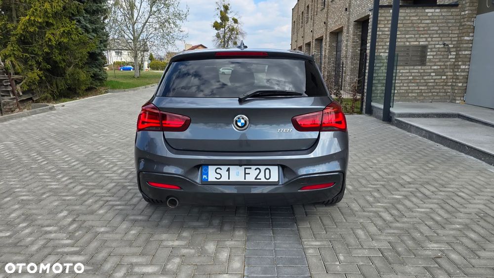 BMW Seria 1 118i - 5