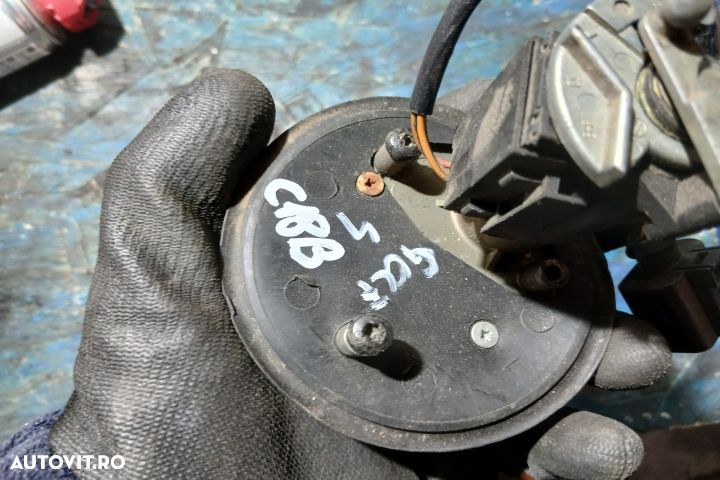 Sigla capota portbagaj 1J5827469F 1J5827469F Volkswagen VW Golf 4 [19 - 3