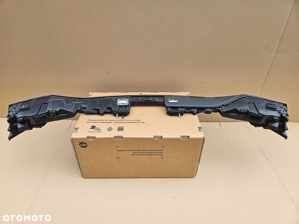 AUDI A4 E-TRON E TRON lampa tył blenda klapy bagażnika 89A945095 - 11