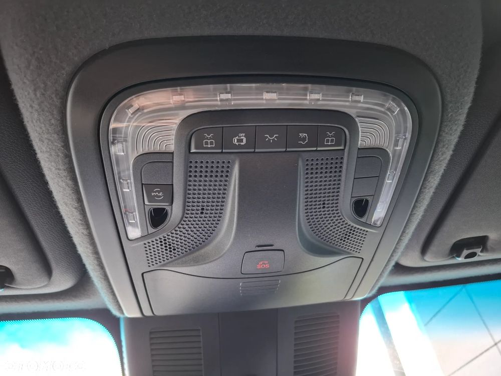 Mercedes-Benz Sprinter 319 CDI Podwozie 4325 mm - Kontener 8 EP z windą Dholandia - 39