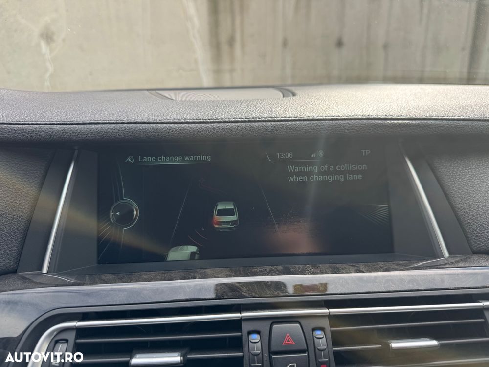 BMW Seria 7 730d xDrive - 31