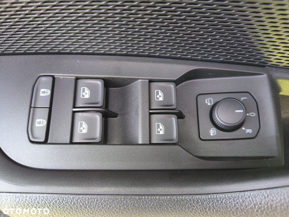 Skoda Octavia 2.0 TSI RS DSG - 20