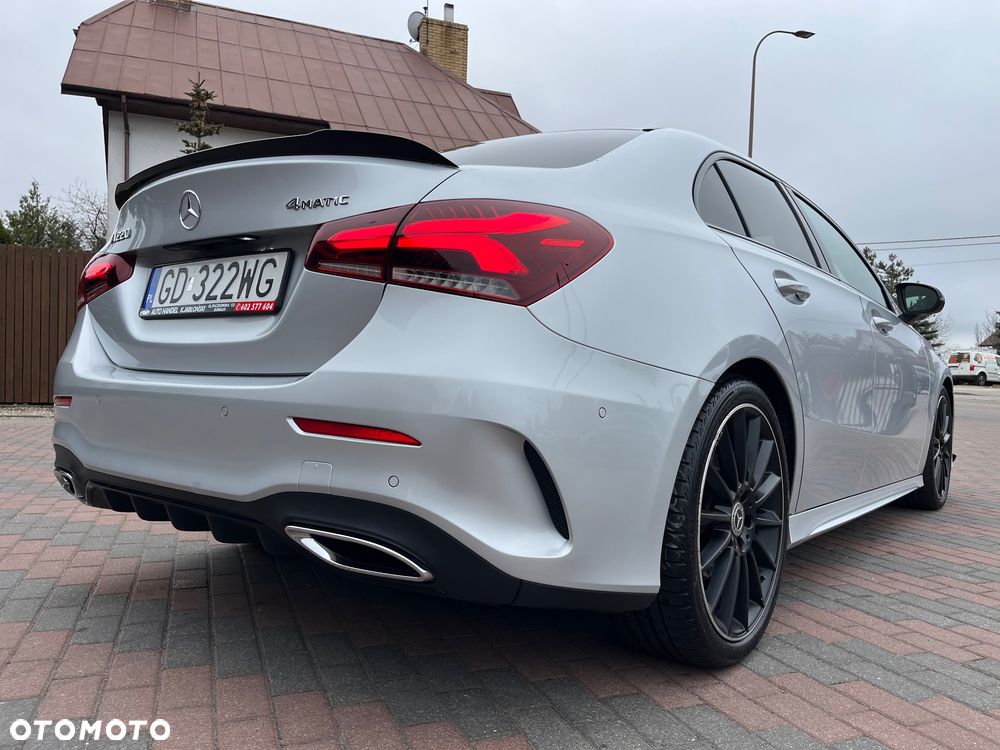 Mercedes-Benz Klasa A 220 4-Matic AMG Line 7G-DCT - 4