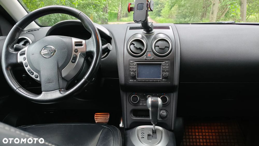 Nissan Qashqai - 14