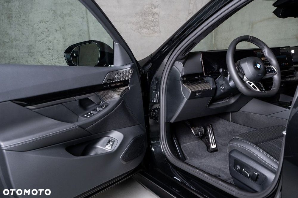 BMW Seria 5 540d xDrive mHEV M Sport - 13