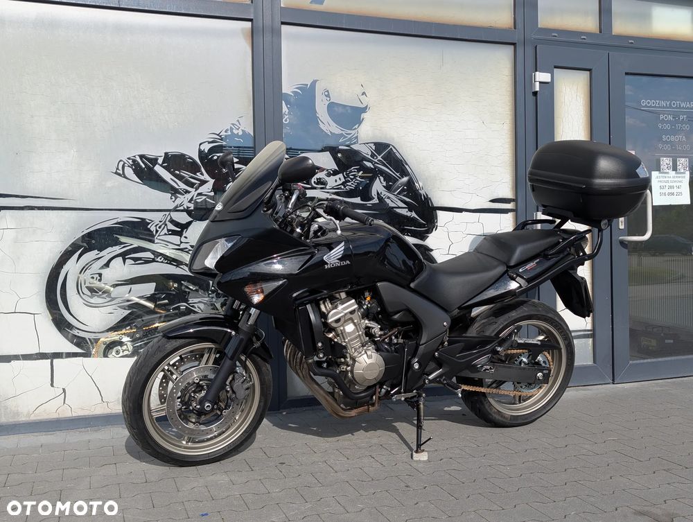 Honda CBF - 12