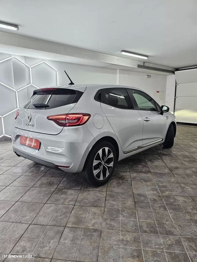 Renault Clio 1.0 TCe Limited Bi-Fuel - 23