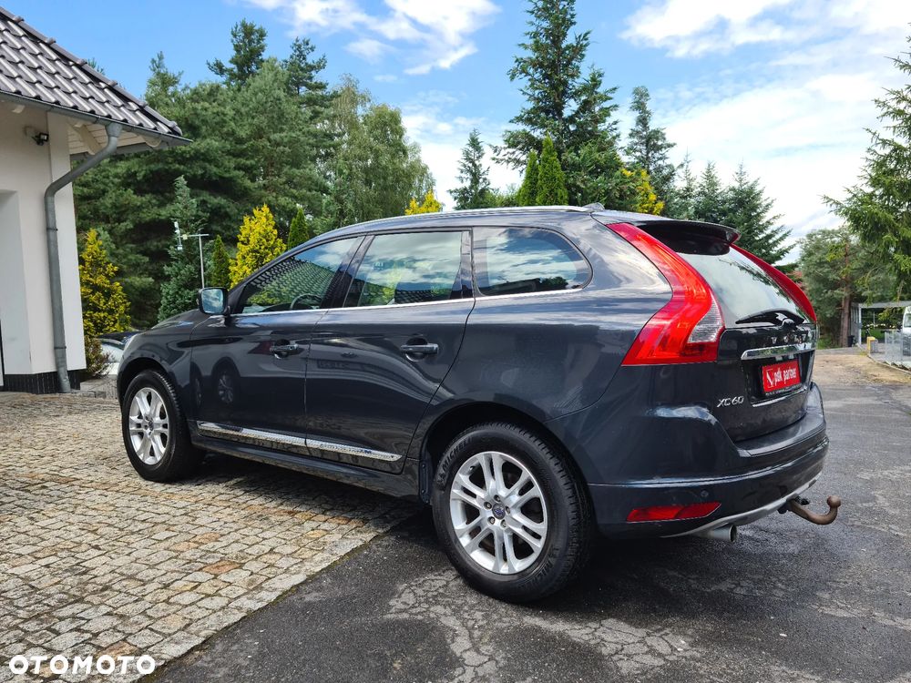 Volvo XC 60 D3 Momentum - 17