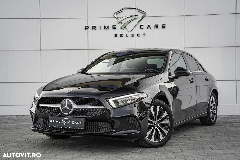 Mercedes-Benz A 250 e Sedan 8G-DCT Style - 2
