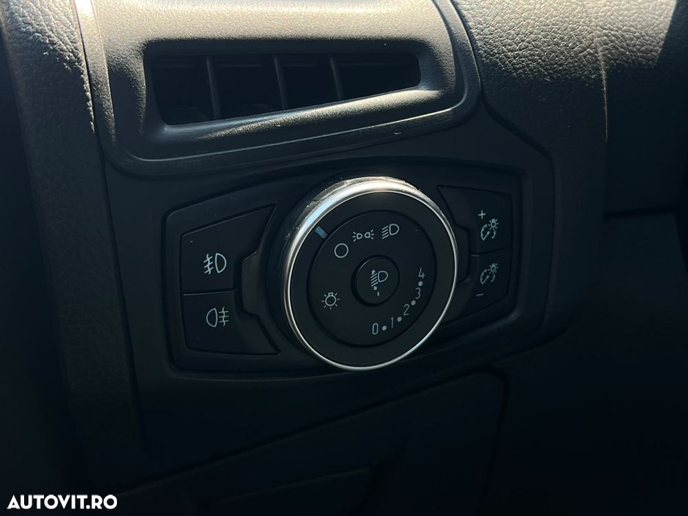 Ford Focus 1.0 EcoBoost Connected - 22