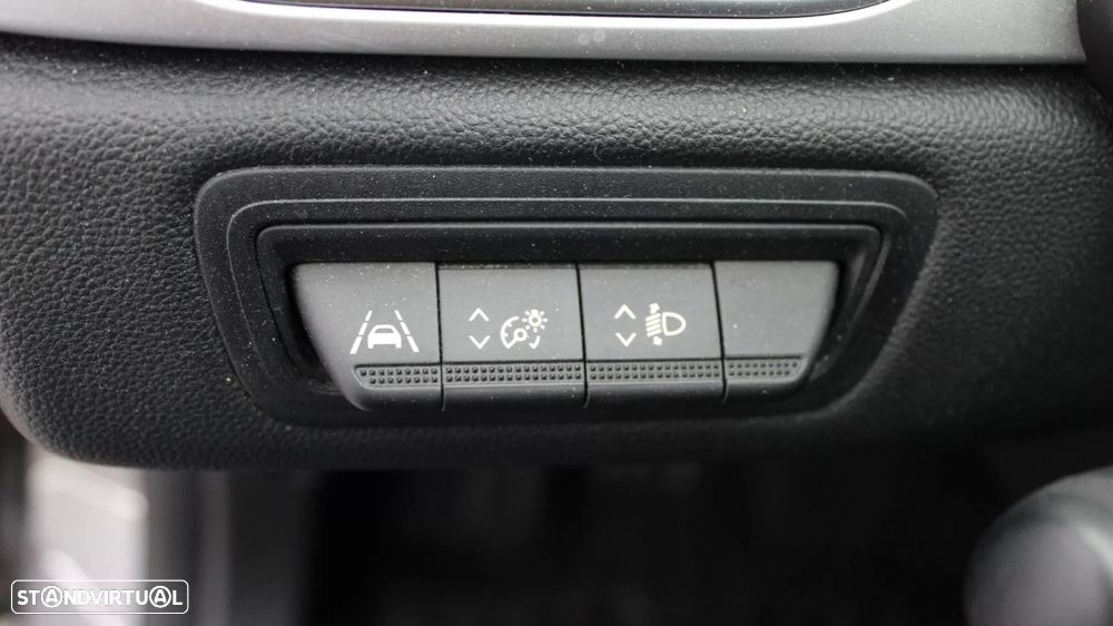 Renault Captur TCe 90 INTENS - 10