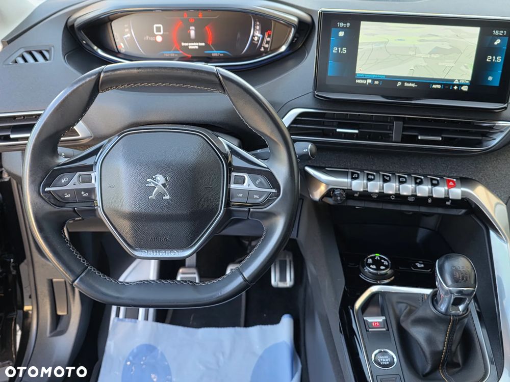 Peugeot 5008 1.5 BlueHDi Road Trip S&S - 22