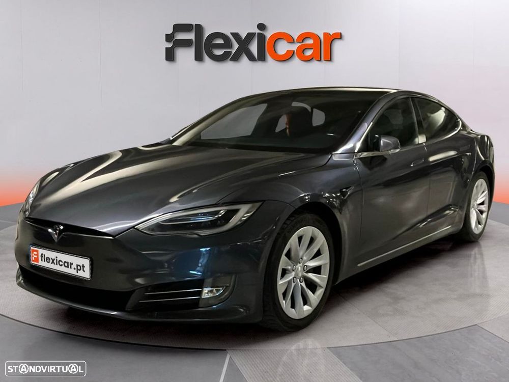 Tesla Model S - 2