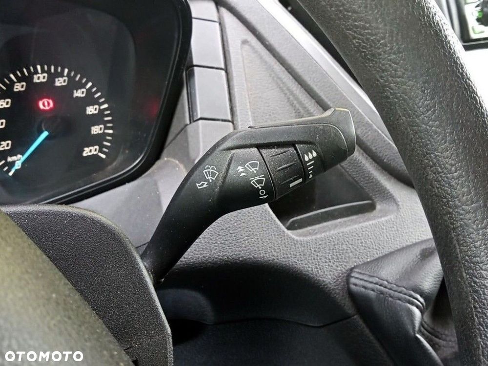 Ford transit - 17