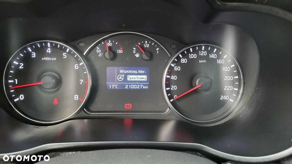 Kia Carens 1.6 GDI Business Line 7os EU6 - 21