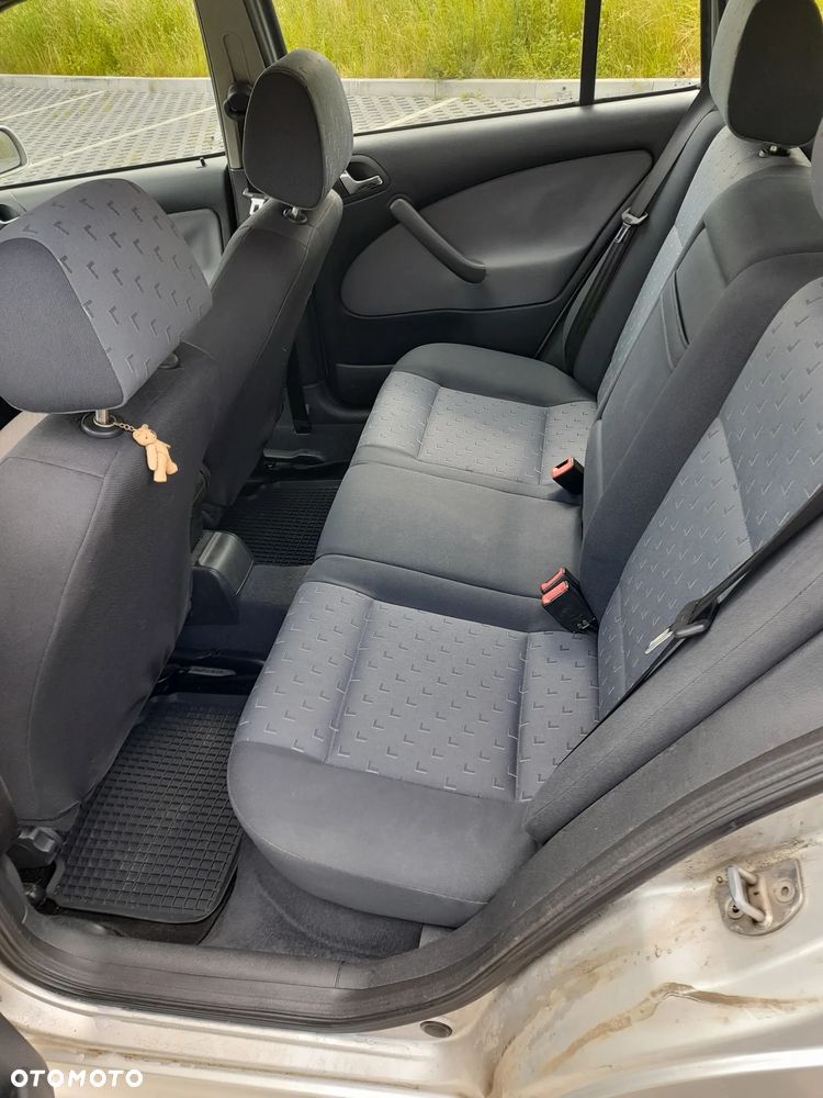Skoda Octavia 1.9 TDI Ambiente - 10