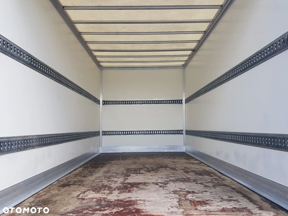 Renault MASTER KONTENER 8EP 4,22x2,23x2,24 KLIMA MANUAL KRAJOWY 6-BIEGÓW - 17