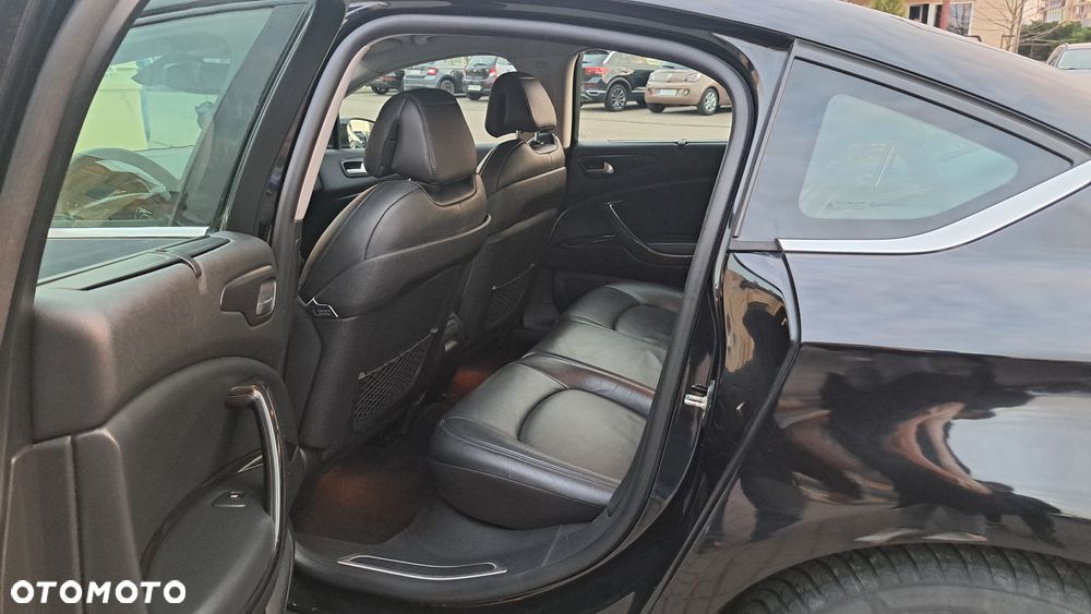 Citroën C5 2.2 HDi Exclusive - 6