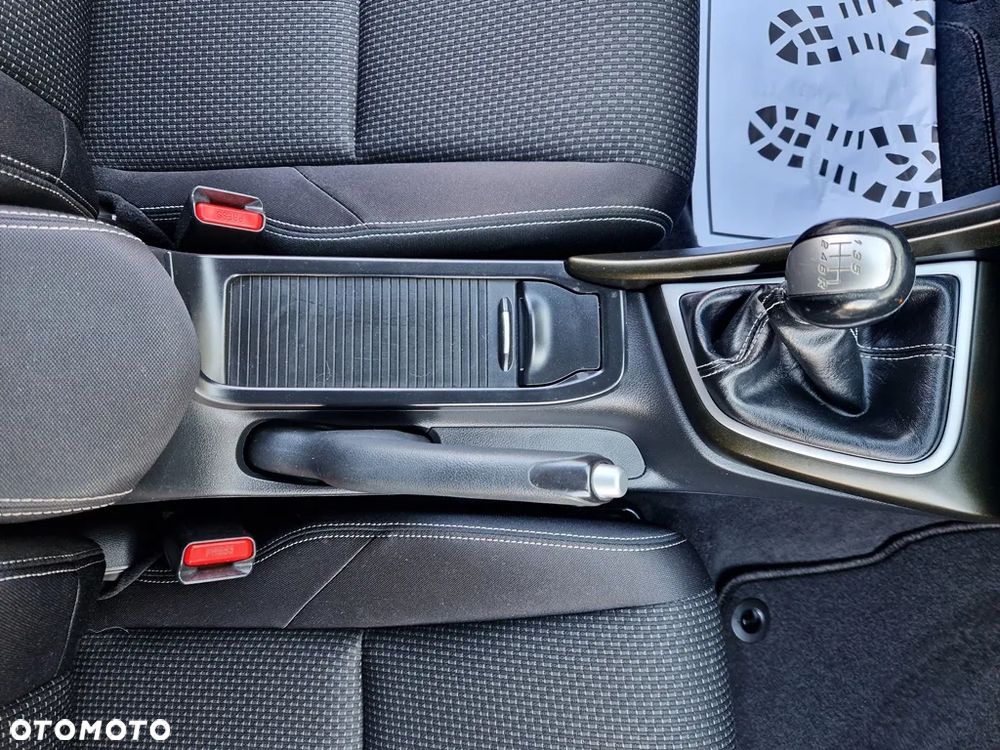 Honda Civic 1.8 i-VTEC Executive Black Edition - 39