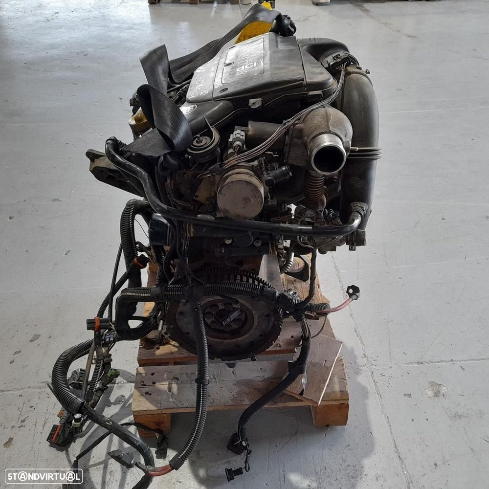 MOTOR COMPLETO RENAULT SCÉNIC I LIMUSINA 2001 - 3