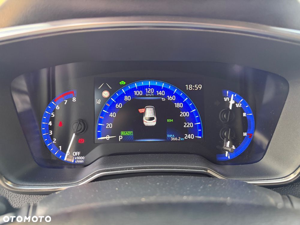 Toyota Corolla 2.0 Hybrid Executive - 34