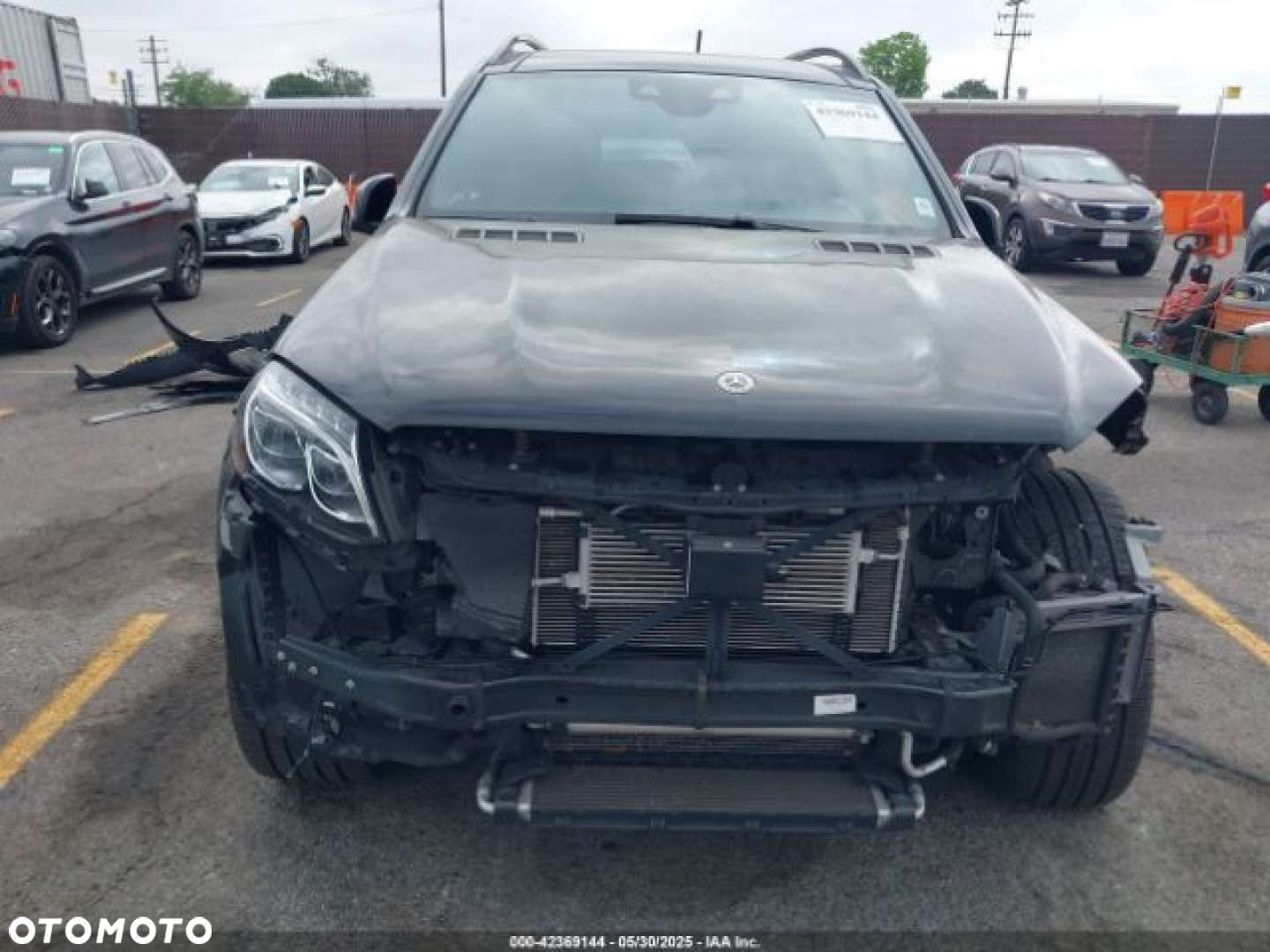 Mercedes-Benz GLS - 9