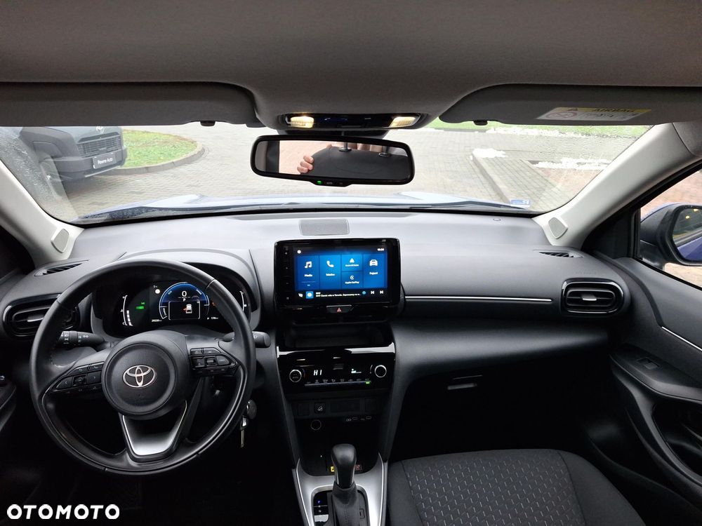 Toyota Yaris Cross - 13