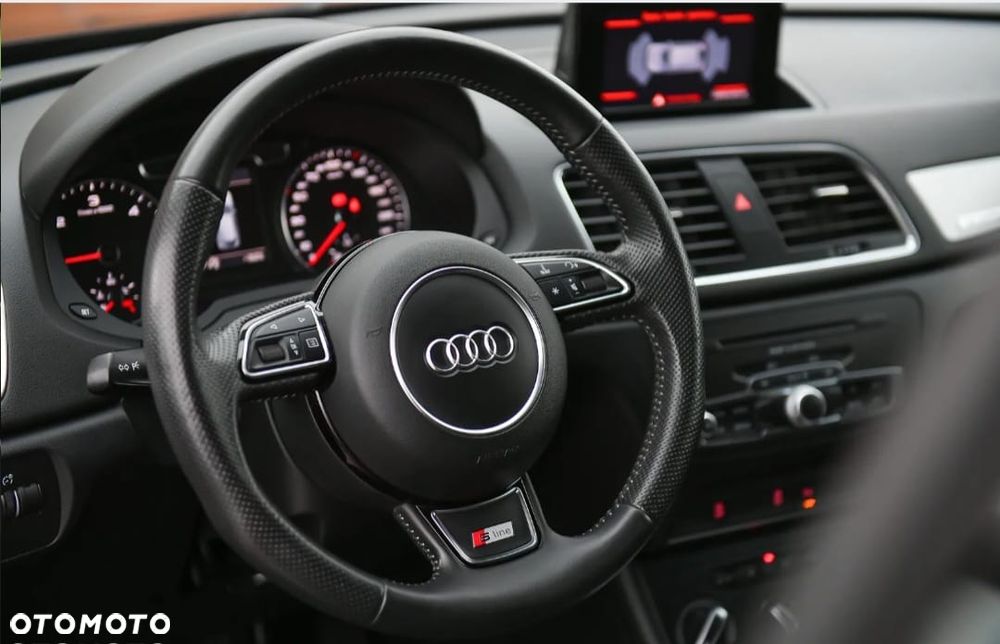 Audi Q3 2.0 TDI Quattro S tronic - 4