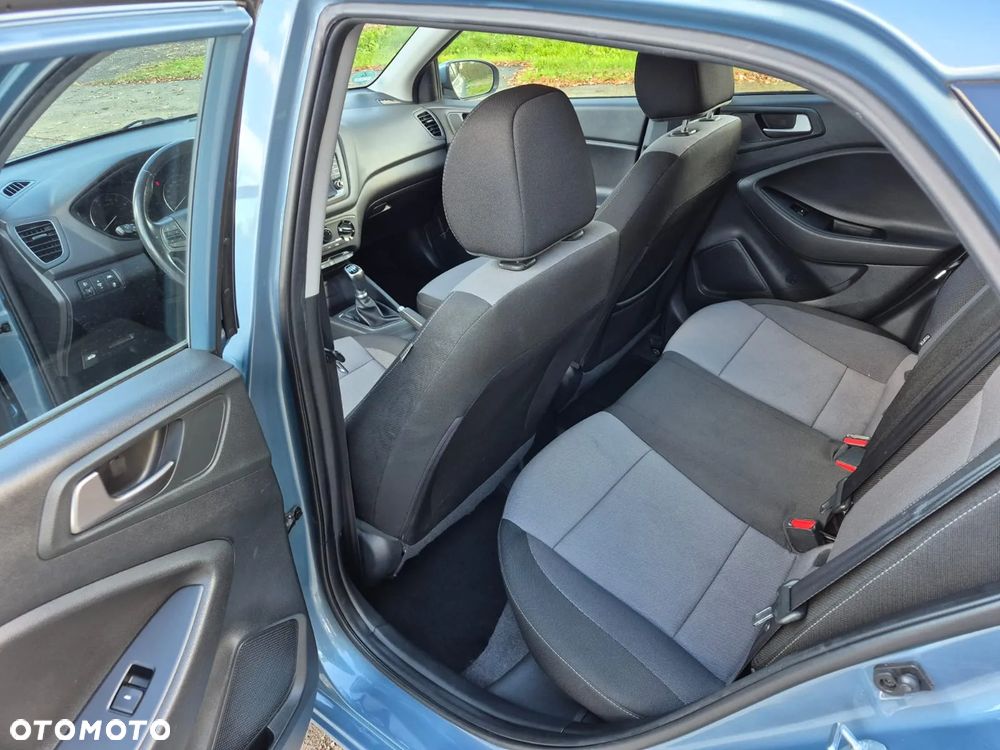 Hyundai i20 blue 1.0 T-GDI Active Passion - 18