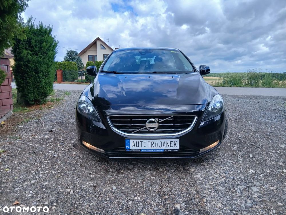 Volvo V40 D2 - 8