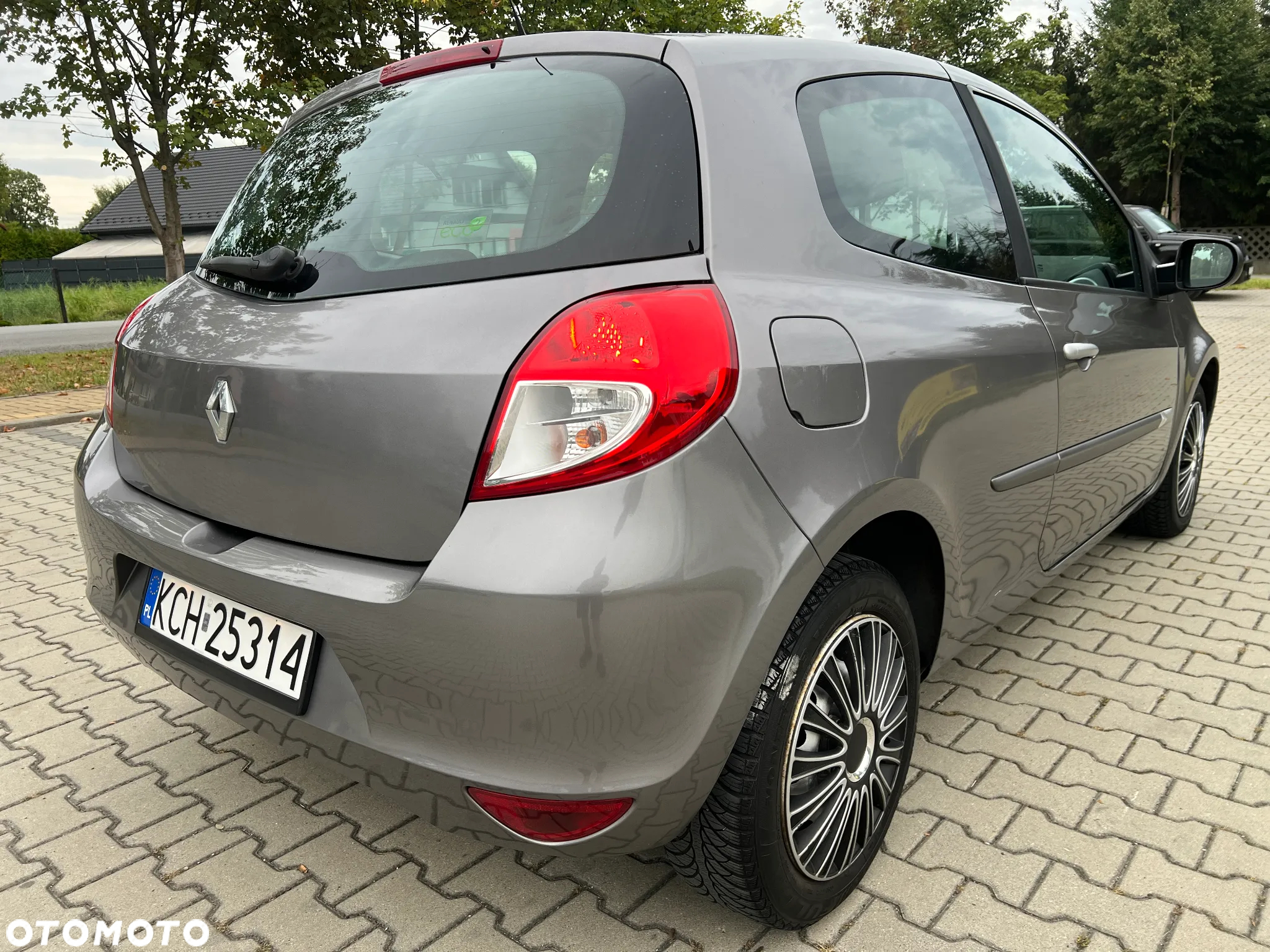 Renault Clio 1.2 16V 75 Dynamique - 30