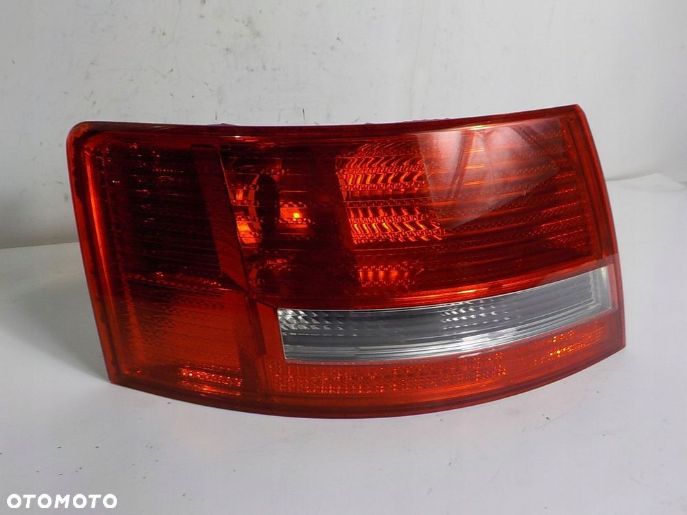 AUDI A6 C6 SEDAN LAMPA LEWA TYLNA LEWY TYŁ 4F5945095L - 2