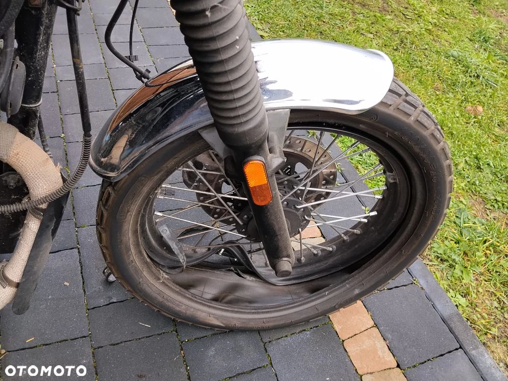 Brixton Cromwell - 3