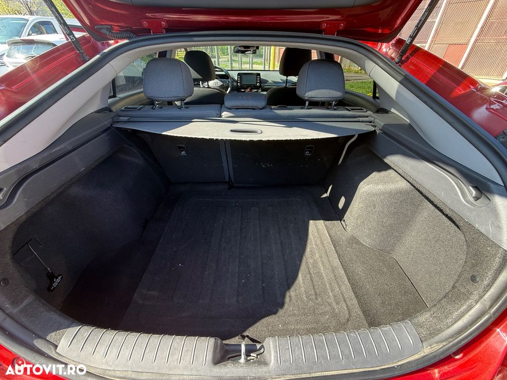 Hyundai IONIQ 141CP Exclusive - 14