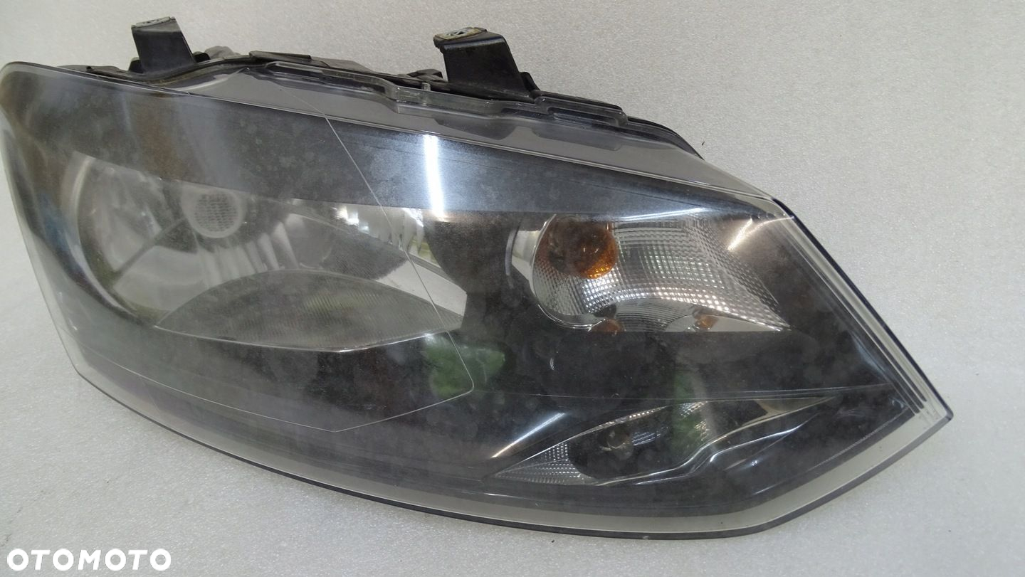 VW POLO 6R1 - lampa przednia prawa - 3