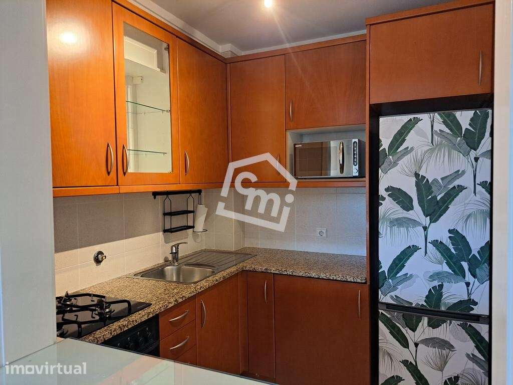 Apartamento T1 em Matosinhos para arrendamento (Paragem Metro Parque R - Grande imagem: 2/16