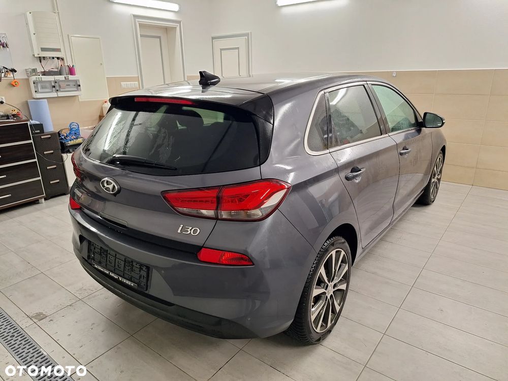 Hyundai i30 1.4 T-GDI Premium - 8