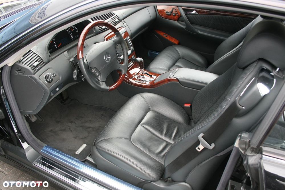 Mercedes-Benz CL - 16